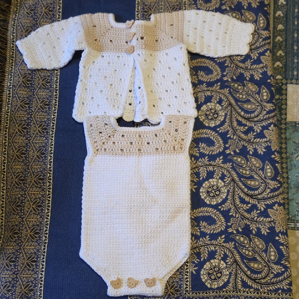 Handmade Infant Photoshoot Outfit